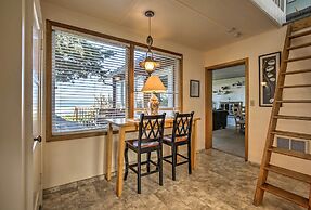 Oceanfront Escape w/ Pacific Views: Surf & Explore