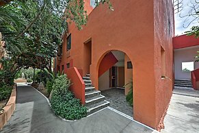 Cabo Condo w/ Balcony, Ocean Views & Resort Perks!