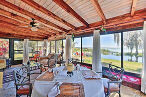 'the Bougainvilla' w/ Boat Slip on Lake Istokpoga!