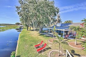 'the Bougainvilla' w/ Boat Slip on Lake Istokpoga!