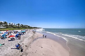 Coastal Downtown Naples Condo - Walk to the Beach!