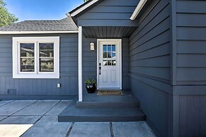 Hot Tub, Fire Pit: Midtown Reno Oasis!