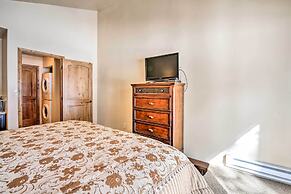 Steps to Golf Course: Condo w/ Grill in Pinetop!