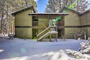 Steps to Golf Course: Condo w/ Grill in Pinetop!