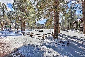 Steps to Golf Course: Condo w/ Grill in Pinetop!