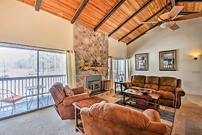 Steps to Golf Course: Condo w/ Grill in Pinetop!