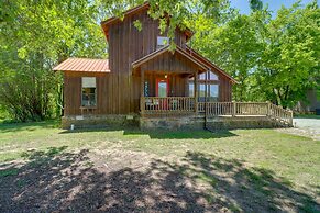Roomy Riverfront 'trout Valley Cabin' w/ Porch!
