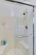 Mckinleyville Getaway w/ Hot Tub & Ocean Views!