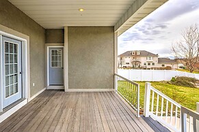 Elegant Smithfield Home w/ Views - 6 Mi to Usu!