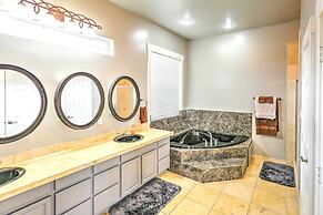 Elegant Smithfield Home w/ Views - 6 Mi to Usu!