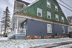 Charming Apartment in the Heart of Sault St Marie!