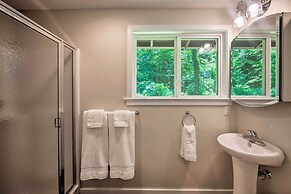 Hike, Hunt & Unwind: Cozy Cabin Near Hersheypark