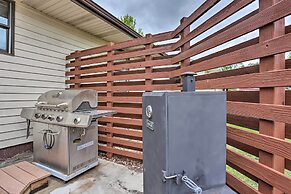 Rapid City Home - Walk to Canyon Lake Park