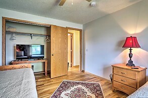 Rapid City Home - Walk to Canyon Lake Park