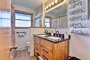 Rapid City Home - Walk to Canyon Lake Park