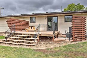 Rapid City Home - Walk to Canyon Lake Park