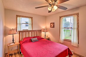 Rapid City Home - Walk to Canyon Lake Park