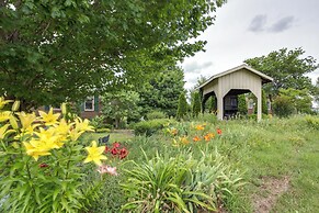 Large & Private Guest House Apt w/ Patio + Views!