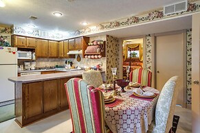 Large & Private Guest House Apt w/ Patio + Views!