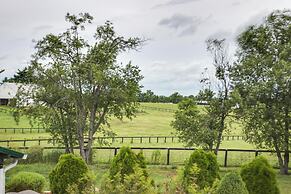 Large & Private Guest House Apt w/ Patio + Views!