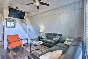 2 Blocks to Surfside Beach: A-frame Home w/ Deck