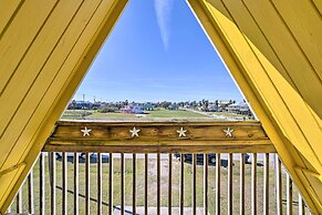 2 Blocks to Surfside Beach: A-frame Home w/ Deck
