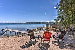 Suttons Bay 'bayview Cottage' w/ Deck & Gas Grill!