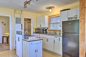 Suttons Bay 'bayview Cottage' w/ Deck & Gas Grill!