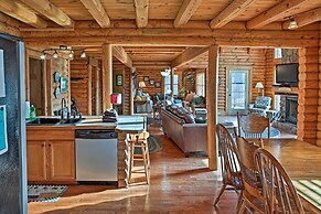 Underwood Home w/ 40 Acres: Fire Pit, Private Lake