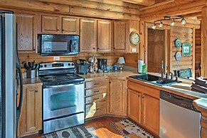 Underwood Home w/ 40 Acres: Fire Pit, Private Lake