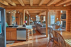 Underwood Home w/ 40 Acres: Fire Pit, Private Lake