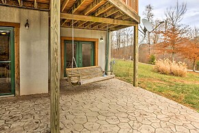 Underwood Home w/ 40 Acres: Fire Pit, Private Lake