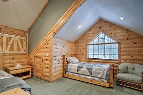 Ski & Golf: Northern Retreat w/ Game Room!