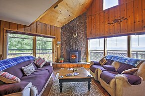 Gore Pass Kremmling Cabin w/ Hot Tub + Mtn Views!