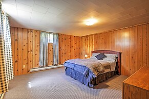 Hot Tub + Mtn Views: Gore Pass Kremmling Cabin