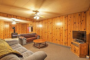 Hot Tub + Mtn Views: Gore Pass Kremmling Cabin