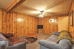 Hot Tub + Mtn Views: Gore Pass Kremmling Cabin