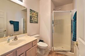 Phoenix Townhome w/ Pool Access, 13 Mi to Old Town