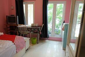 POP 75429 101 Place Navanakorn