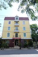 POP 75429 101 Place Navanakorn