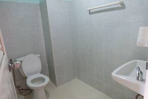 POP 75429 101 Place Navanakorn