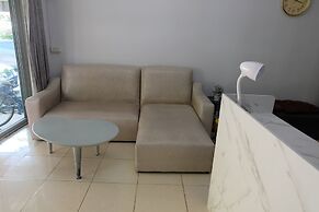 POP 75429 101 Place Navanakorn