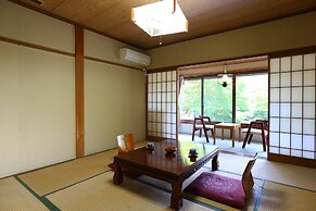 Nukumorino-yado Komanoyu