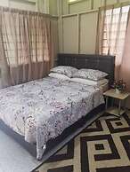 OYO 90797 Napoh Motel