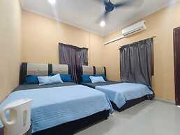 OYO 90799 Sharhan Residence