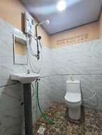 OYO 90799 Sharhan Residence