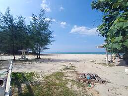 OYO 90799 Sharhan Residence