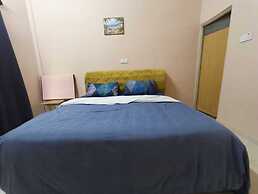 OYO 90799 Sharhan Residence