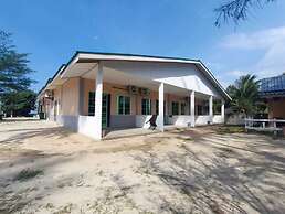 OYO 90799 Sharhan Residence