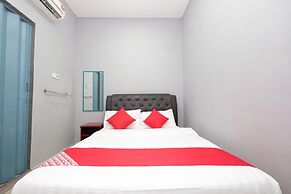 OYO 89436 Sza Inn Syariah